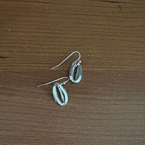 Silver Shell Dangle Earrings